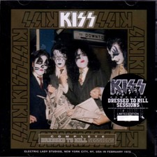 KISS - COMPLETE DRESSED TO