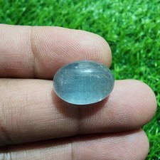 Attraente pietra preziosa