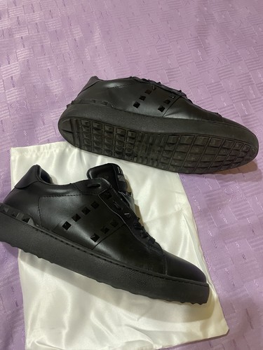 Valentino garavani rockstud - garavani,