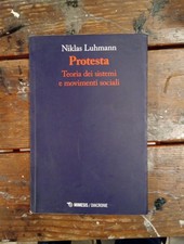 Niklas Luhmann Protesta Teoria