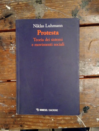 Niklas luhmann protesta teoria - niklas,