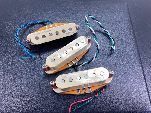 Fender strat gen set - fender, 4