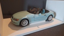 UT MODELS 1/18 - BMW Z3 ROADSTER 2.8 - COLORE RARO