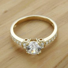 Anello donna 2,20 kt tondo