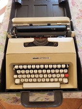 Macchina Da Scrivere Olivetti Lettera 35 - Con Custodia