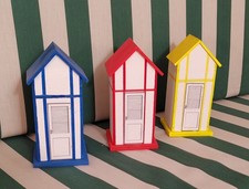 Cabina da spiaggia in legno