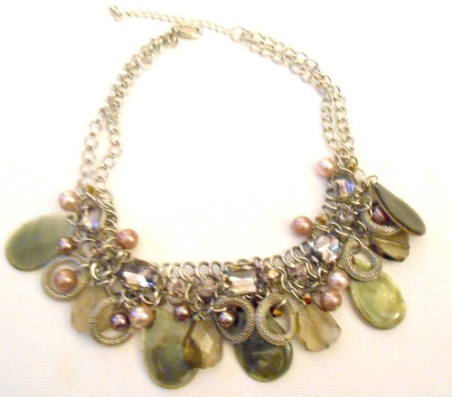 Collana dichiarazione nappa