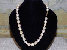 COLLANA PERLE NATURALI rosa