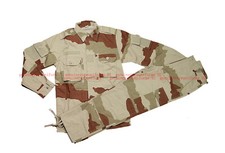 Rara camicia e pantaloni
