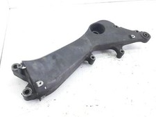 EXHAUST SUPPORT BRACKET