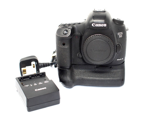 Canon eos mark iii - 5d,