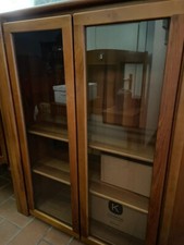 Vetrina in Noce Nazionale