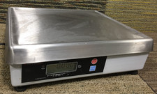 AVERY BERKEL MODELLO SCALA