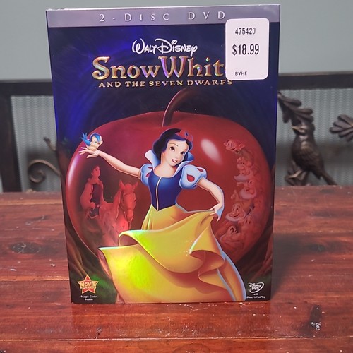 Walt disney snow white - walt,