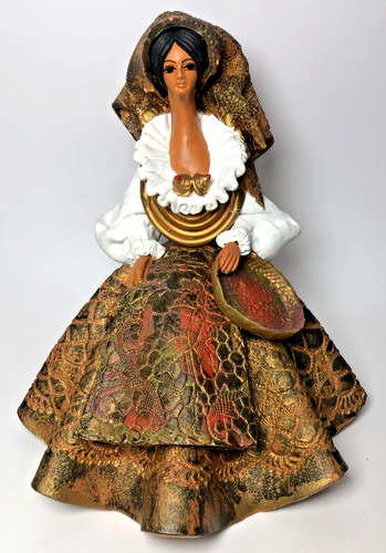 Scultura terracotta donna