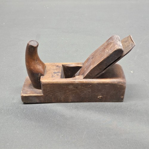 Vecchio pialla legno - vecchio,