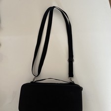 Borsello Nero, Rigido, Da Uomo ￼23x9.5x8 Cm nuovo senza etichette