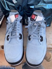 Air Jordan 4 Retro Sneakers