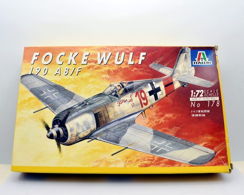 Modellini aerei model kit