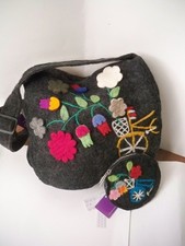 BORSA TOLFA PICCOLA  A SPALLA E PORTAMONETE  LANA COTTA ETNICO NEPAL