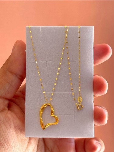 Collana leggera con ciondolo - collana,