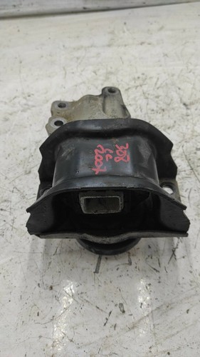 Ricambi usati supporto motore - ricambi, usati,