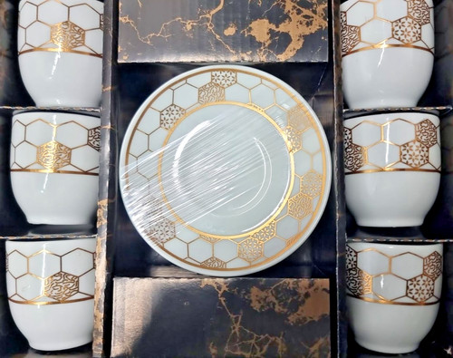 Set tazzine piattini - e,