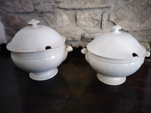 Coppia antiche zuppiere - coppia,