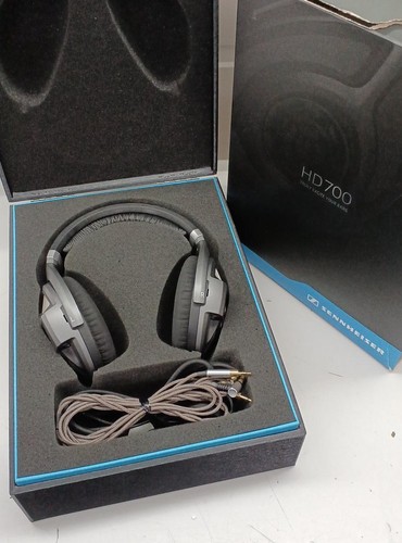 Sennheiser hd700 over - sennheiser,