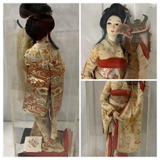 Bambola geisha giapponese