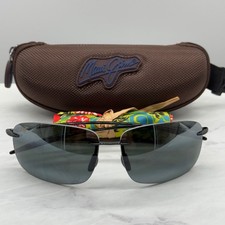 Occhiali da sole Maui Jim 422-02 Breakwall montatura nera lenti grigie lucidate custodia sportiva