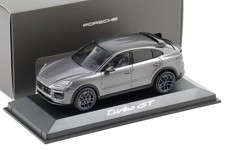 1:43 Solido Porsche Cayenne