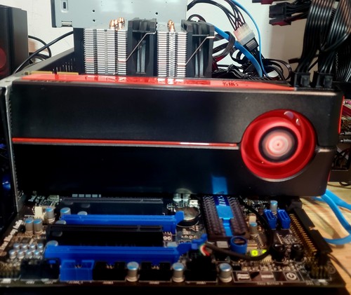 Ati amd radeon 5870 1gb - radeon, hd