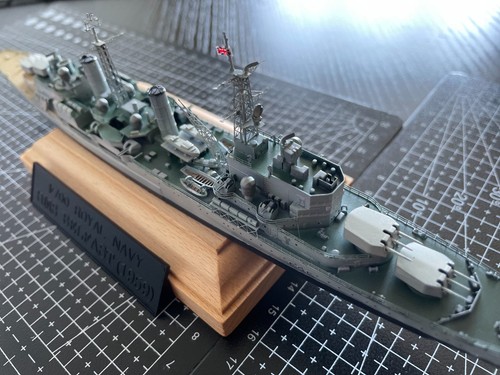 700 royal navy hms - royal, belfast