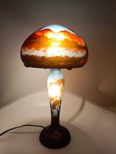 Lampada da scrivania in vetro