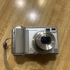 Fujifilm Finepix E Series E550