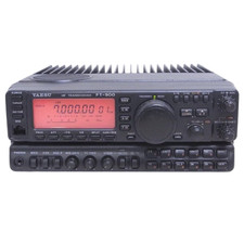 YAESU FT-900 1,8-30 MHz