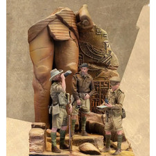 Modellino kit resina 1/35 3 pezzi soldati inglesi 7° divisione corazzata ww2 non dipinto