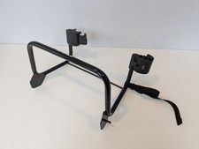 Adattatore per seggiolino auto
