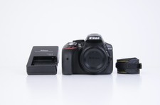 Nikon D5300 (custodia) 9.646