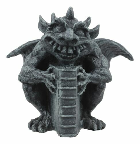 Statua gargoyle gotico