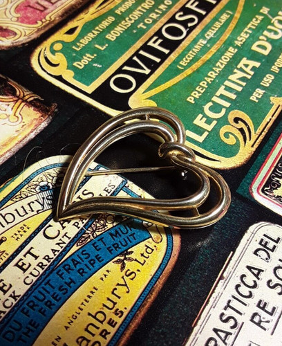 Trifari spilla vintage - "trifari",