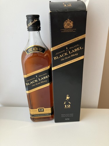 Johnnie walker black label - johnnie,