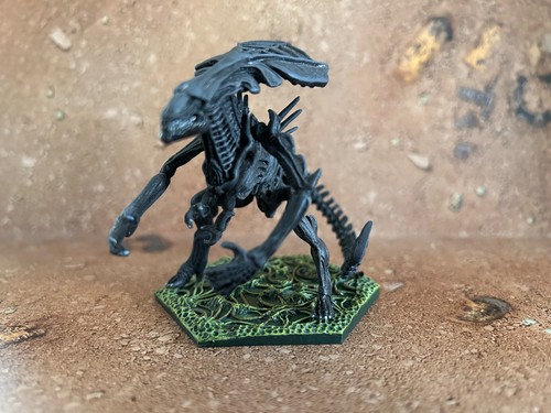 Aliens leading edge - leading,