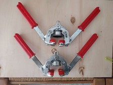 2 PZ TAPPATRICE 2 LEVE PER TAPPI A CORONA 26