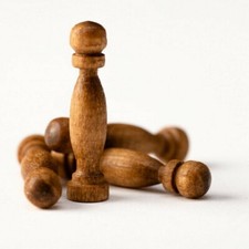 SERIES OF WALNUT COLUMNS