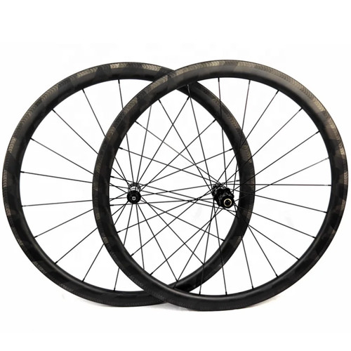 Set ruote carbonio 700c - ,