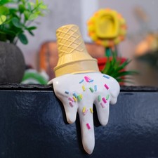 Scultura di statuina di cono