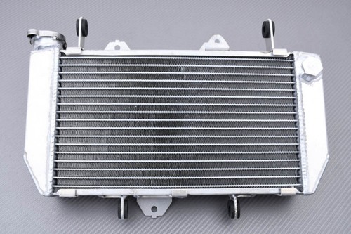 Radiateur eau type - type, racing