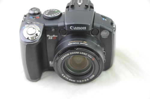 Canon powershot is - powershot, s5